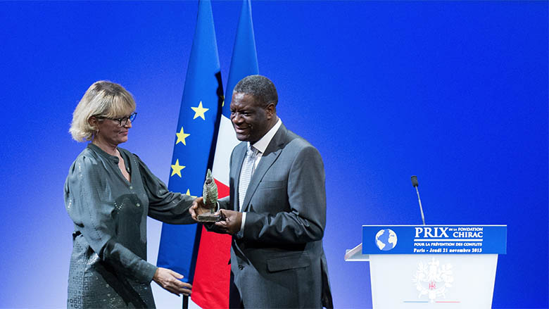 Dr Denis Mukwege, lauréat 2013 du prix pour la prévention des conflits de la Fondation Chirac. Photo © Fondation Chirac.