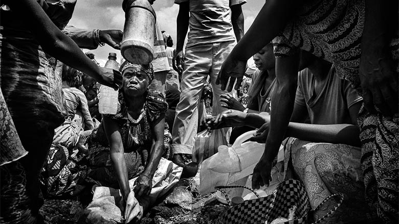 Par peur de la prise de Goma par les rebelles du M23, des milliers de personnes ont été déplacées dans l'est de la RDC depuis le déclenchement de la guerre. Photo © Marco Gualazzini.