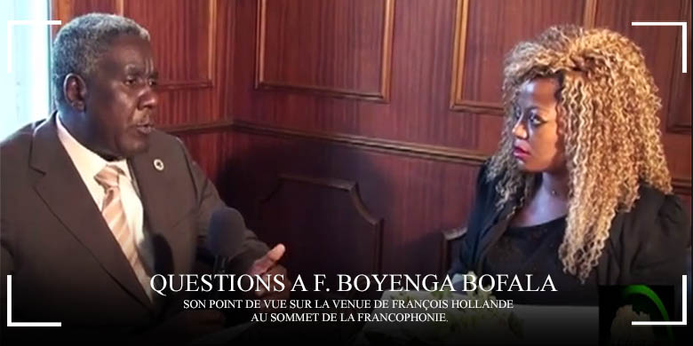 Frédéric Boyenga Bofala répond aux questions d'une compatriote au sujet de la venue de François Hollande à Kinshasa pour le sommet de la francophonie.