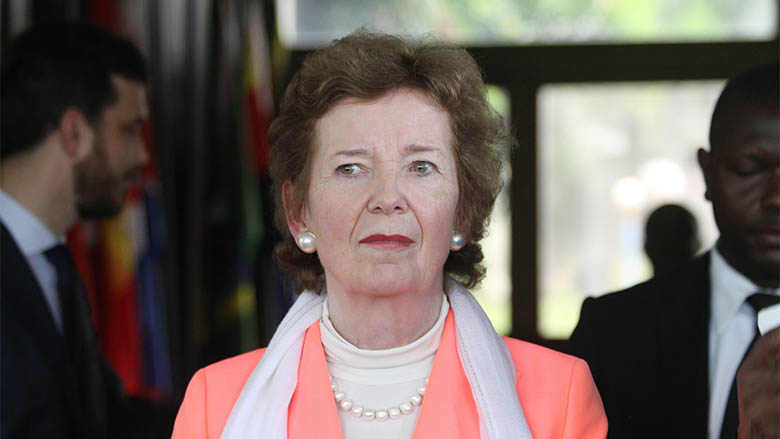 Mary Robinson, l'envoyée spéciale de l'Onu pour la région des Grands Lacs, le 28/04/2013 à Kinshasa, lors d'un point de presse au ministère des Affaires Etrangères. Photo (cc) Wikimedia.